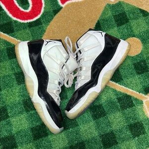 Air Jordan 11 Concord Retro Size 11.5 Mens Black White Sneakers 2018 378037-100